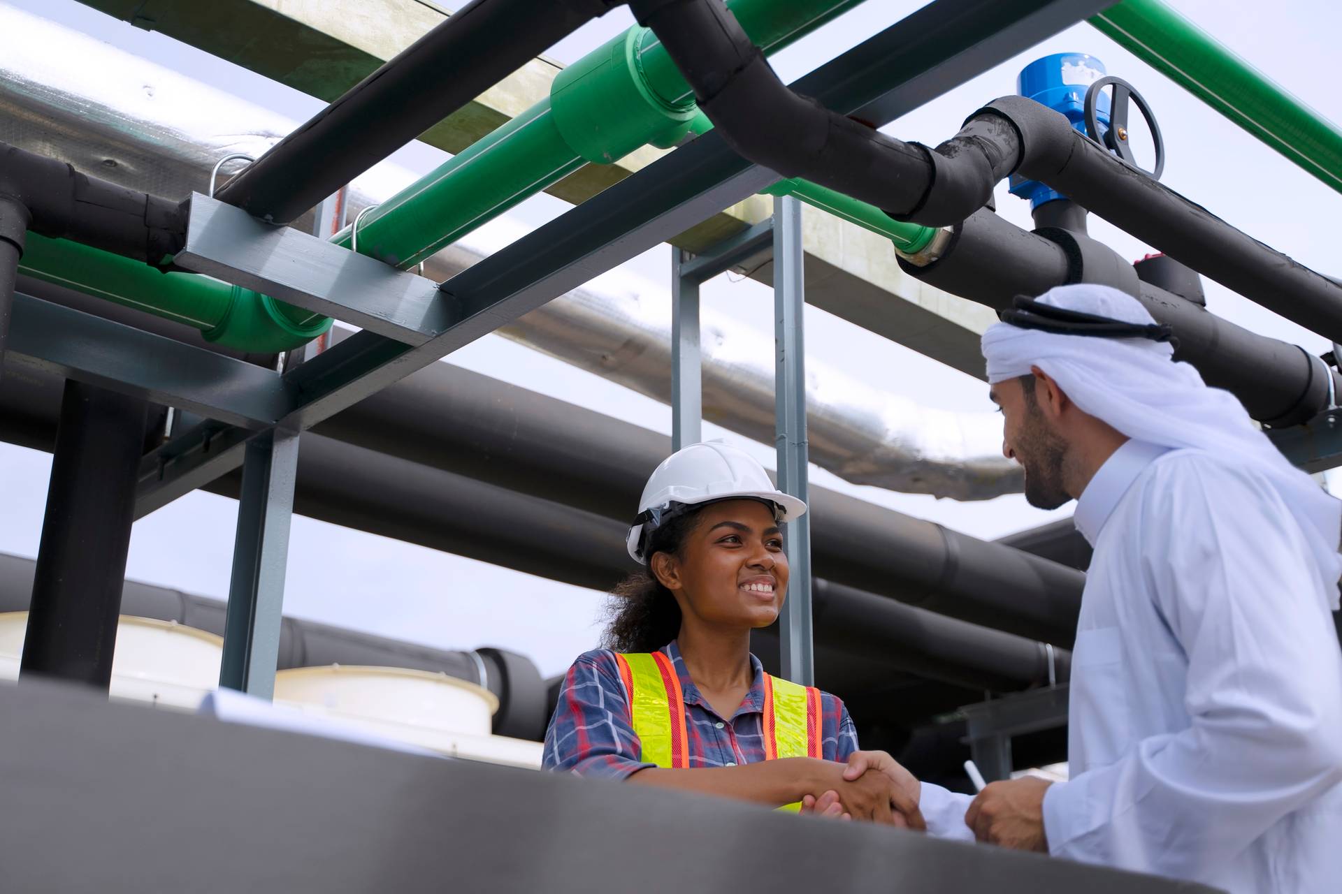 Seasun Global Trading team at work